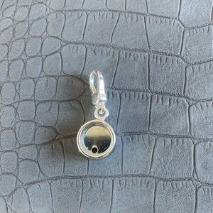Magnability Magnetic Charm Holder